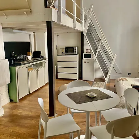 Apartmán Mini Duplex 50m Du Vieux Port